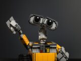 yellow and black robot toy