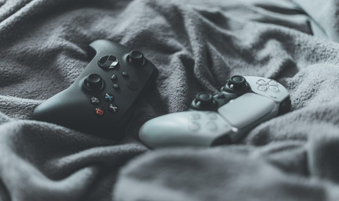 Xbox Series X vs PlayStation 5: Która konsola jest lepsza dla Ciebie w 2024 roku?