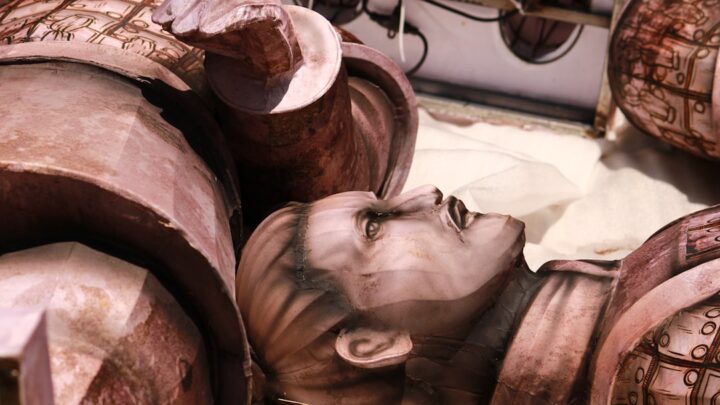 Final Fantasy XVI: Poradnik tworzenia najlepszych materiałów rzemieślniczych i ulepszania ekwipunku