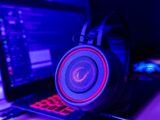 Gaming w chmurze: Jak zminimalizować input lag i uzyskać płynną rozgrywkę na platformach streamingowych?