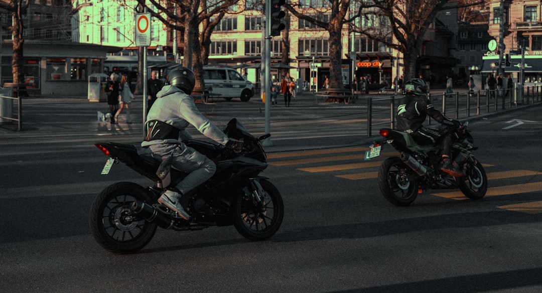 GTA Online: Jak zbudować i zarządzać dochodowym klubem motocyklowym – Przewodnik po pasywnym zarobku.
