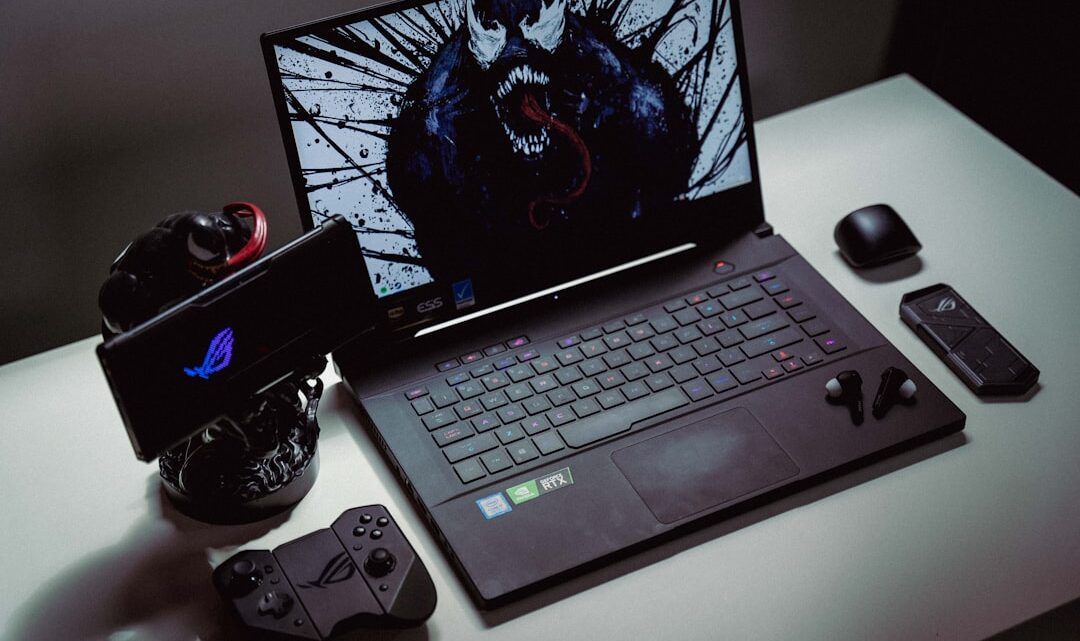 Jaki laptop gamingowy kupić w 2024? Poradnik wyboru i polecane modele dla każdego budżetu.