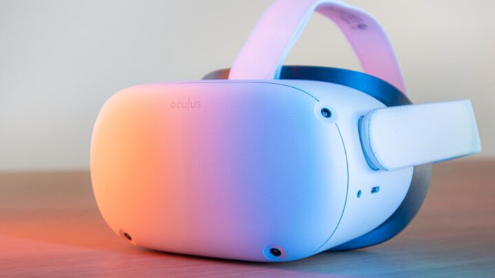 VR – Recenzja i porównanie przenośnych gogli VR typu Standalone: Oculus Quest 3 vs Pico 4. Które wybrać do gier i multimediów?