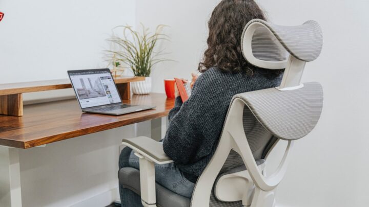 Ergonomiczne fotele gamingowe: Ulga dla kręgosłupa