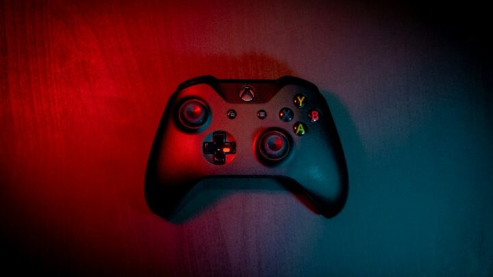 Graj bez konsoli na Smart TV: Cloud Gaming i Android TV