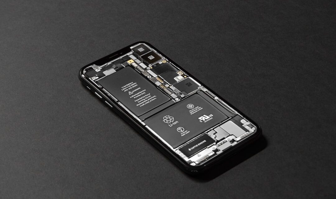 Jak dbać o baterię w telefonie gamingowym? Poradnik